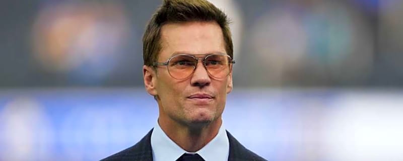 Tom Brady issues strong message  on $2.6 million college football QB
