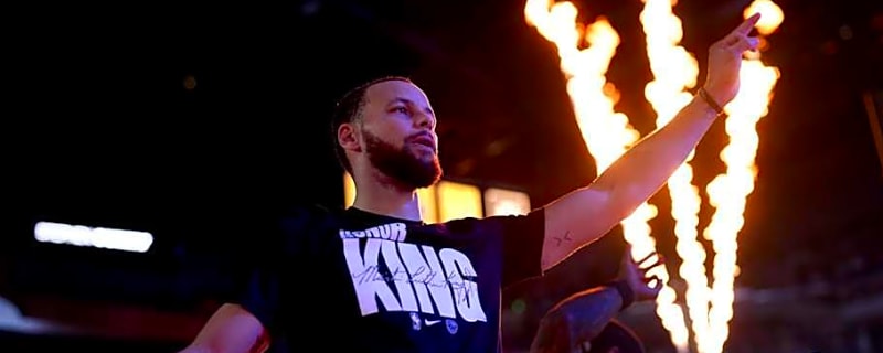 Steph Curry Announces Heartfelt Off-Court News On Monday