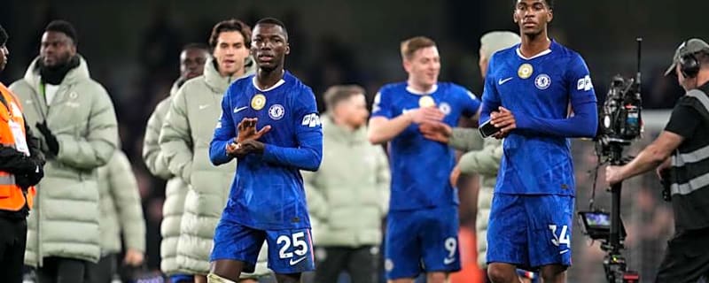 Some Chelsea players 'complained' about chest pains in Brentford win, reveals Liam Rosenior