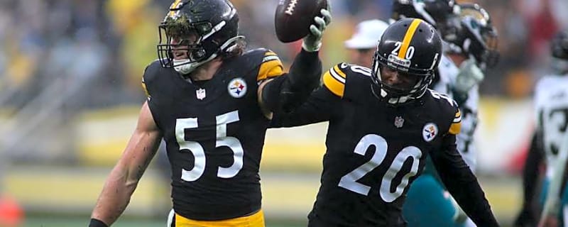 Steelers Teammates Honor Cole Holcomb With Award