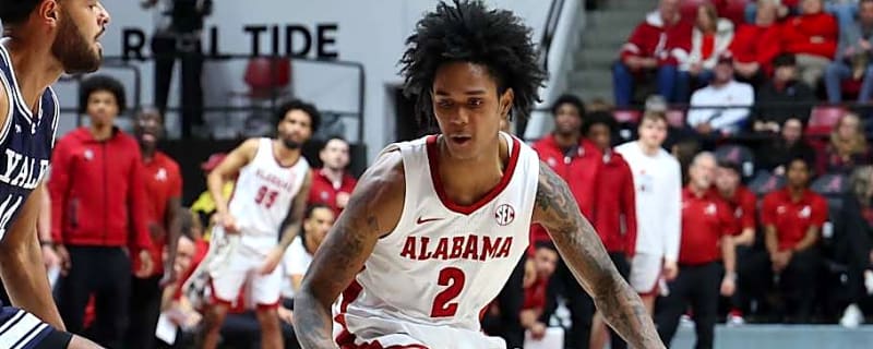 Alabama's Offense Has 'Good Answers', Resets Single Season Three-Point High in Victory Over Yale