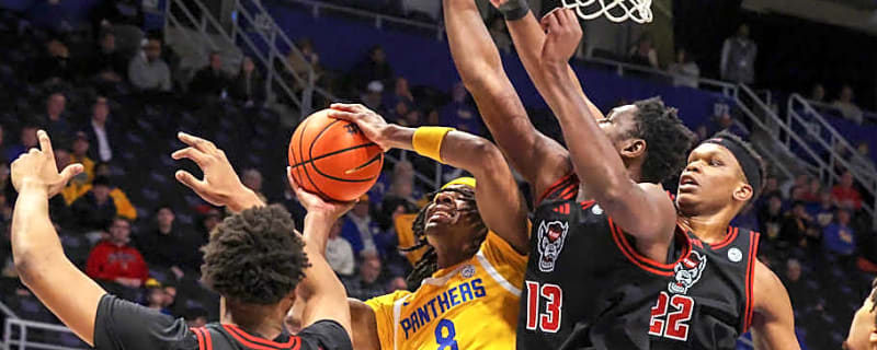 Wolfpack Remains Perfect on the Road With Latest ACC Win