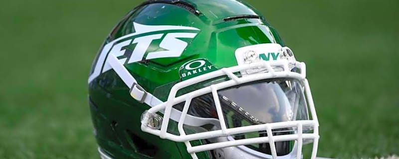 Reports: Jets Looking To Trade For Playmaker