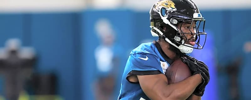 Bhayshul Tuten Inks Rookie Contract With Jacksonville Jaguars