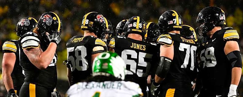 Iowa LB Sends Powerful Message Following Loss vs. Oregon