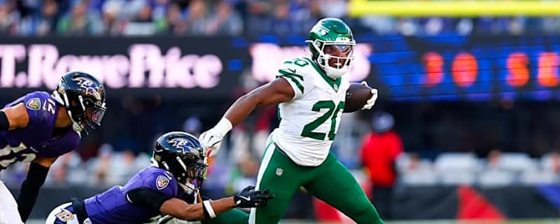 Jets Urged To Re-Sign Star RB To &#39;3-4 Year Deal&#39;: Insider