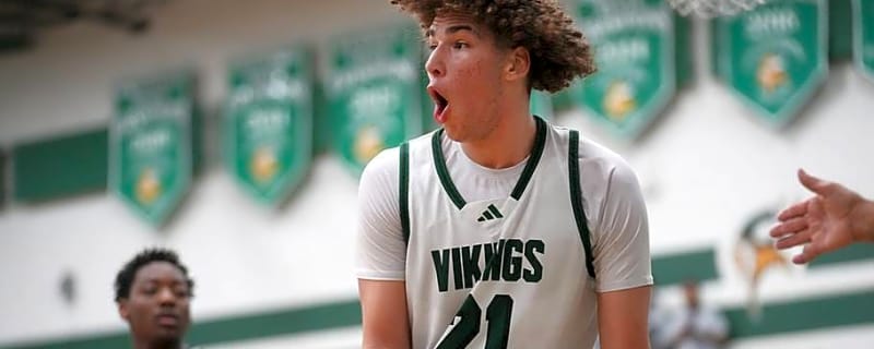 Arizona misses out on 5-star in-state center Darius Wabbington