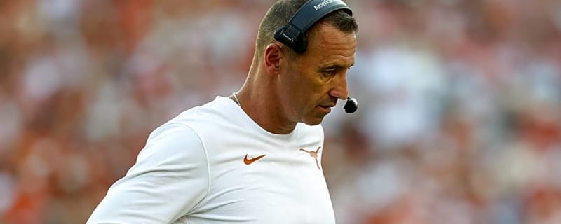 If Texas Is Going to Bench Arch Manning It Has to Happen Now