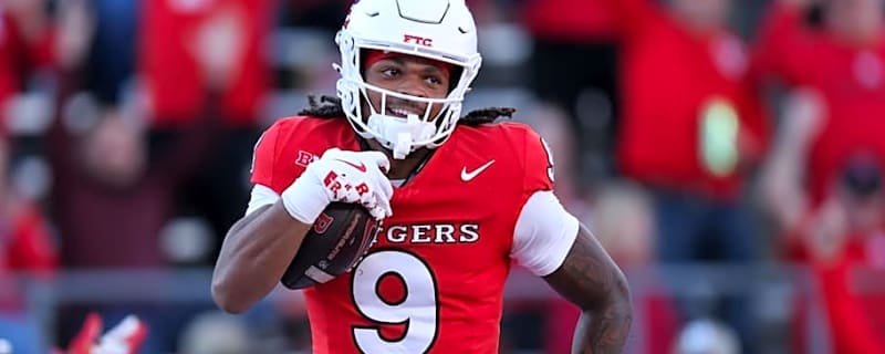 No. 8 transfer WR sets official visits with two major college football programs