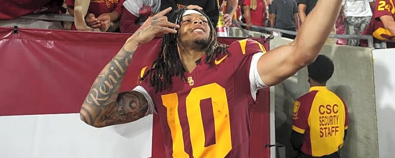 Behind the Scenes Look at USC Trojans Receiver Corey Simms