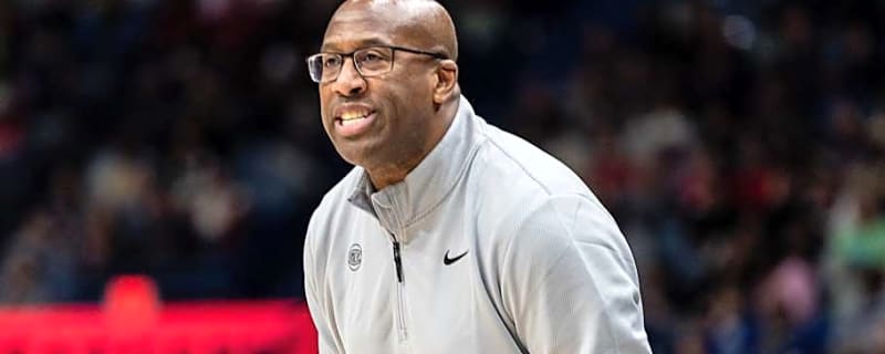 Knicks' Mike Brown Sounds Off On Glaring Issue