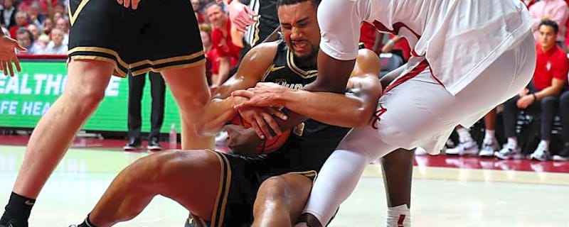 Trey Kaufman-Renn&#39;s Return &#39;Ignites&#39; Purdue&#39;s Rebounding Effort vs. Alabama