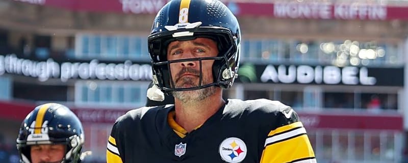 Steelers QBs Dress Up Like Peaky Blinders for Paris Game