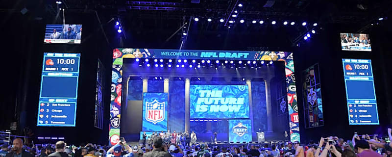 Five Reasons Why Cleveland Browns Shouldn’t Trade Back in the 2026 NFL Draft