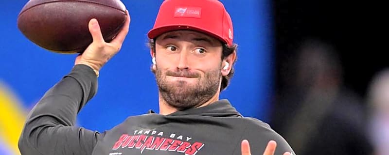 Bucs' Baker Mayfield Goes Viral For Squatting Insane Amount During Workout