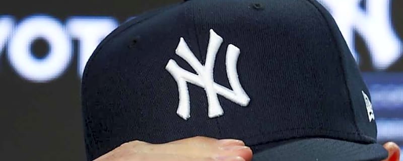 Yankees&#39; 34-HR Outfield Slugger Loosely Linked To Royals In Free Agency