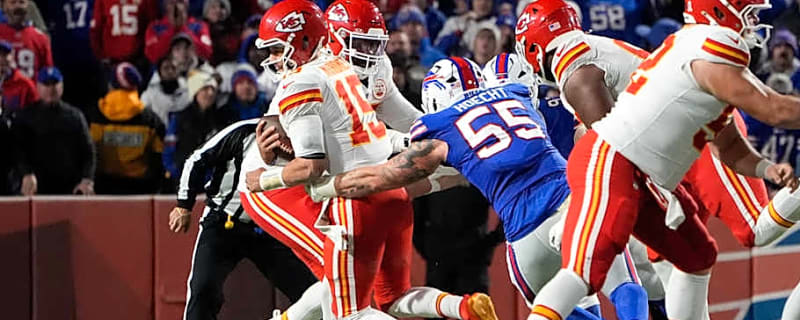 Bills&#39; Michael Hoecht selects surgeon who operated on Aaron Rodgers, Kobe Bryant