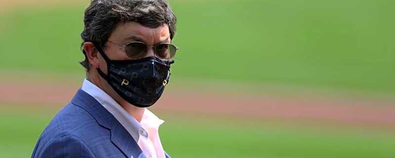 Pirates Fans Fly Plane Demanding Team Sale at College GameDay