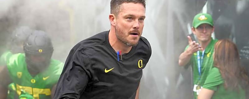 Oregon Ducks Battling Texas Longhorns For Elite Wide Receiver Recruit