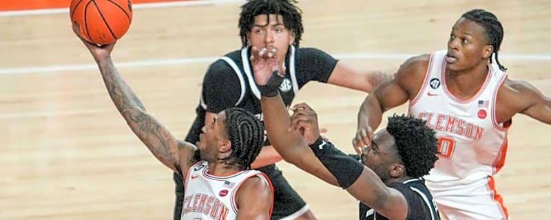 Three Important Takeaways From Clemson Basketball's Win Over South Carolina