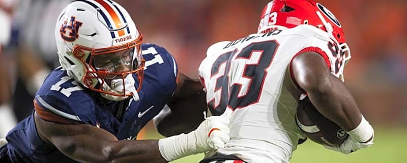 Auburn Tigers Linebacker Showing Star Potential in Freshman Campaign