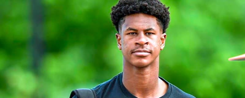 Auburn in Top Four for No. 1 QB in 2027 Class