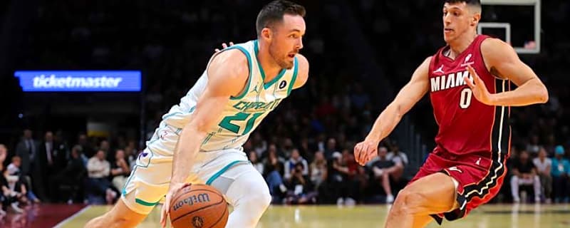 Charlotte Hornets Welcome Back Veteran Forward, Waive Trade Deadline Addition Ahead of Clash With Pistons