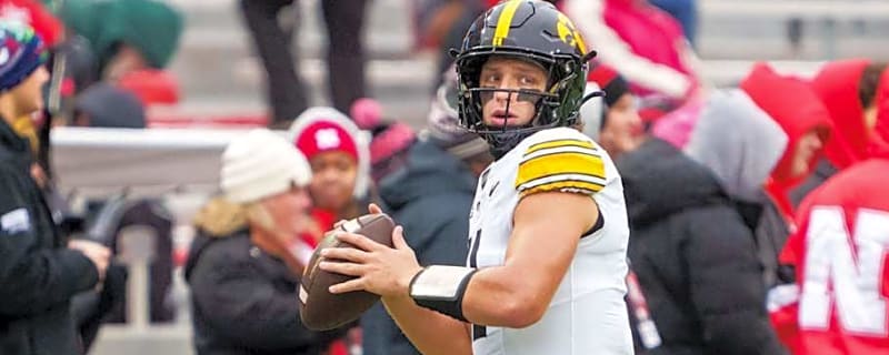 Iowa&#39;s Mark Gronowski Sets Numerous Records vs. Nebraska