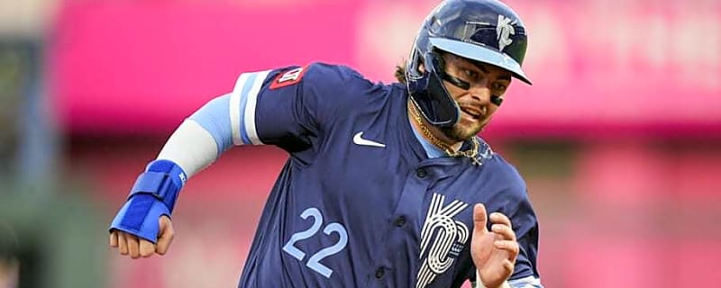 Royals 22-Year-Old Slugger Already Turning Heads in Spring Camp