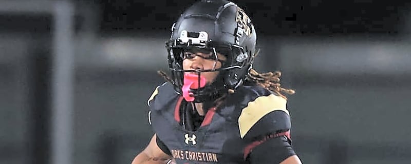 USC Trojans Freshman Deshonne Redeaux Turns Heads With Los Angeles Apartment