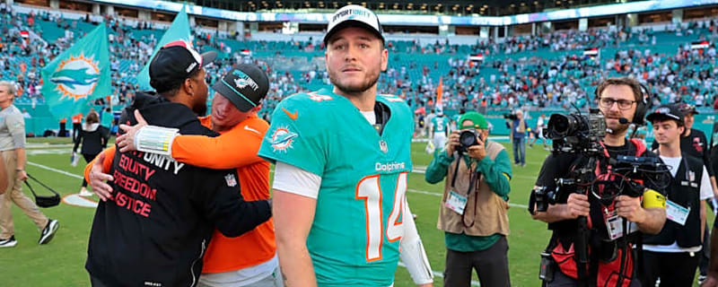 What's At Stake in Dolphins Week 18 Matchup