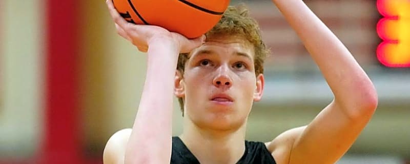 Purdue Extends Offer to 2026 Sharp-Shooting Wing at La Lumiere