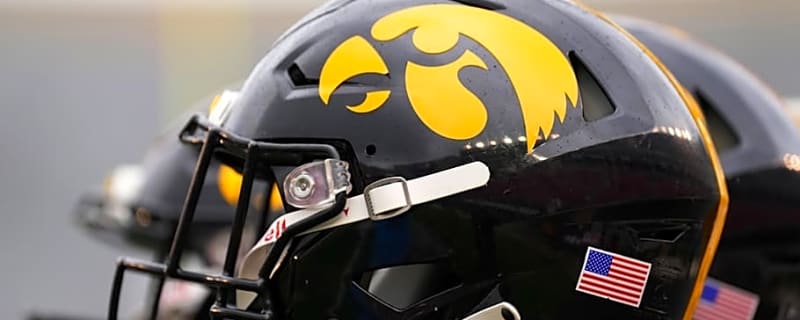 Iowa Host Official Visit with Ohio State Transfer DB