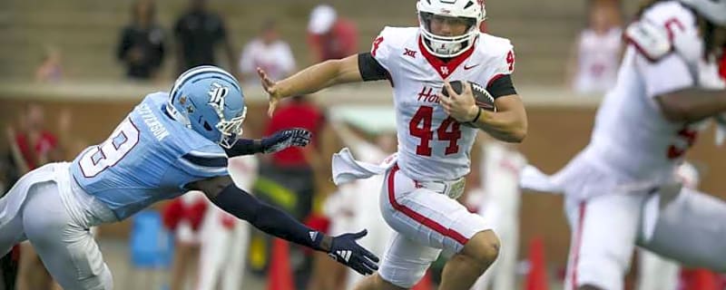 Houston Cougars Cruise Past Rice Owls in Bayou Bucket Classic