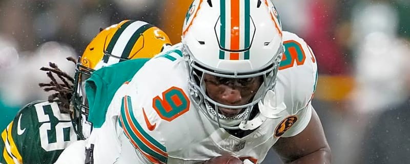 Winners, Losers From Packers’ Signing of Jonnu Smith