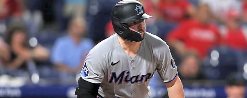 Marlins Catcher Focused on Breakout in 2026 After Reflecting on Rookie 2025 Season