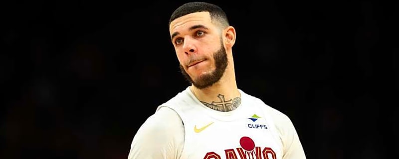 Warriors' Pursuit of Lonzo Ball Reportedly Takes Unexpected Turn