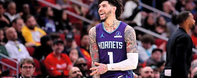 Notes From Hornets' Ninth Win in a Row Versus Atlanta