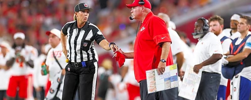 Andy Reid Drops Mixed Bag of Injury News on Alohi Gilman, Tyreke Smith After Chiefs' Loss