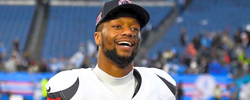 Buccaneers Must Look Into Signing Former Pro Bowl Running Back