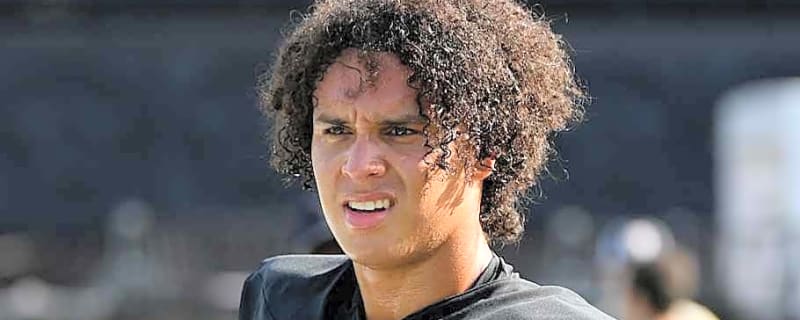 Stowers Gets Two More Preseason Honors: The Anchor