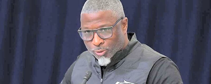 Jets' Aaron Glenn Goes Viral for Wrong Reasons at NFL Combine