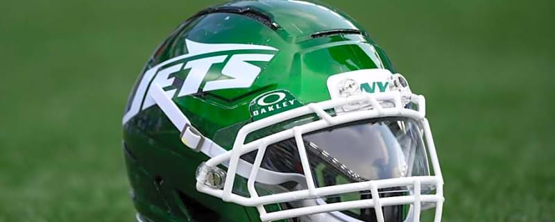 Jets Insider Opens Door To Second Quarterback Change