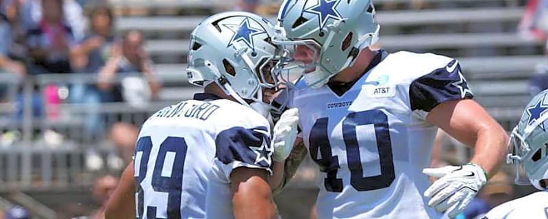 Cowboys&#39; offseason breakout star taken to locker room with apparent leg injury