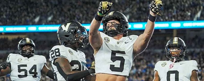 How Richie Hoskins Earned Starting Role Despite Vanderbilt&#39;s Receiver Additions