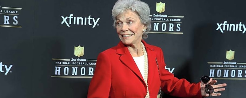 Dallas Cowboys Give Heartfelt Tribute To Texans Co-Founder Janice McNair