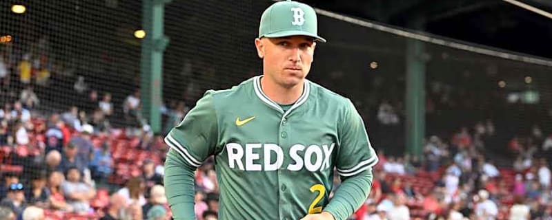 Alex Bregman Sparks Red Sox Rumors With Cryptic Post