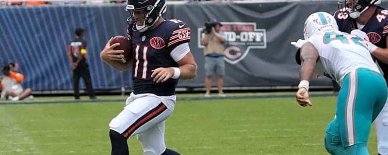 Ben Johnson decides how many QBs he wants on the roster