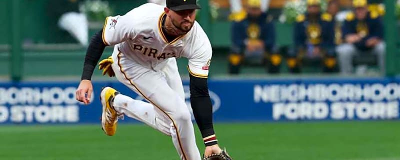 Pirates Give Defensive Infielder First Start Since Injury