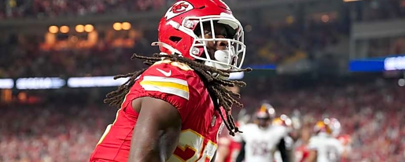 Hunt Shrugs Off Tush Push Comparison, Explains Why He’s So Effective